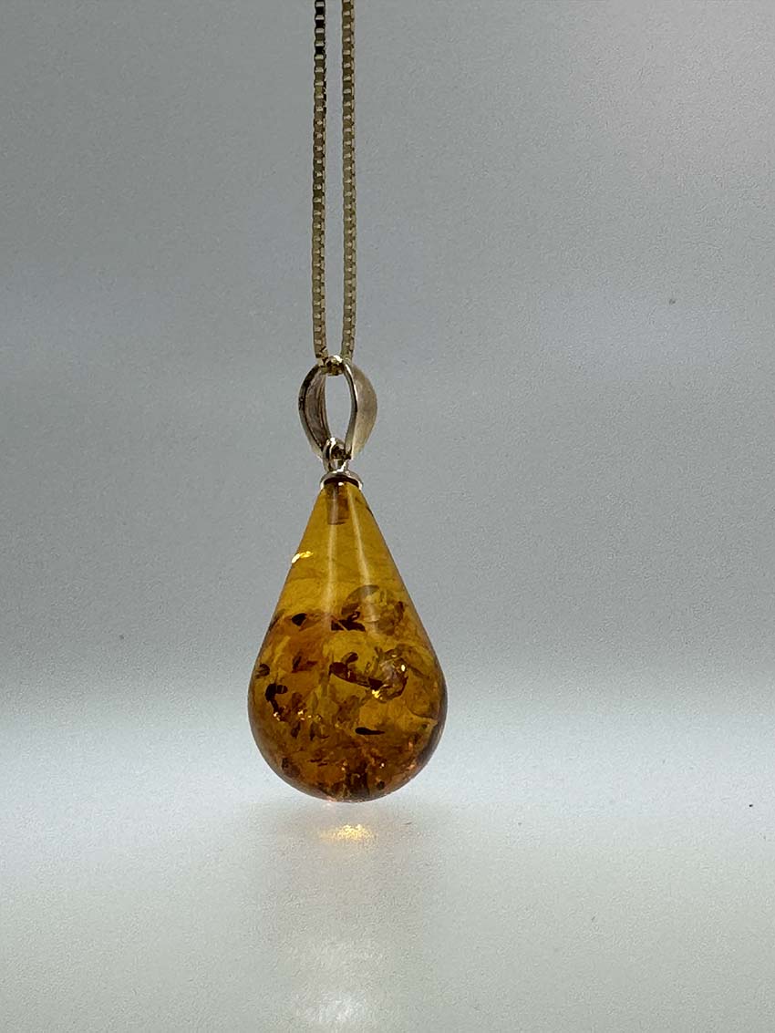 Genuine Baltic Amber Ombré Teardrop Pendant & Earring Set - 14K Gold