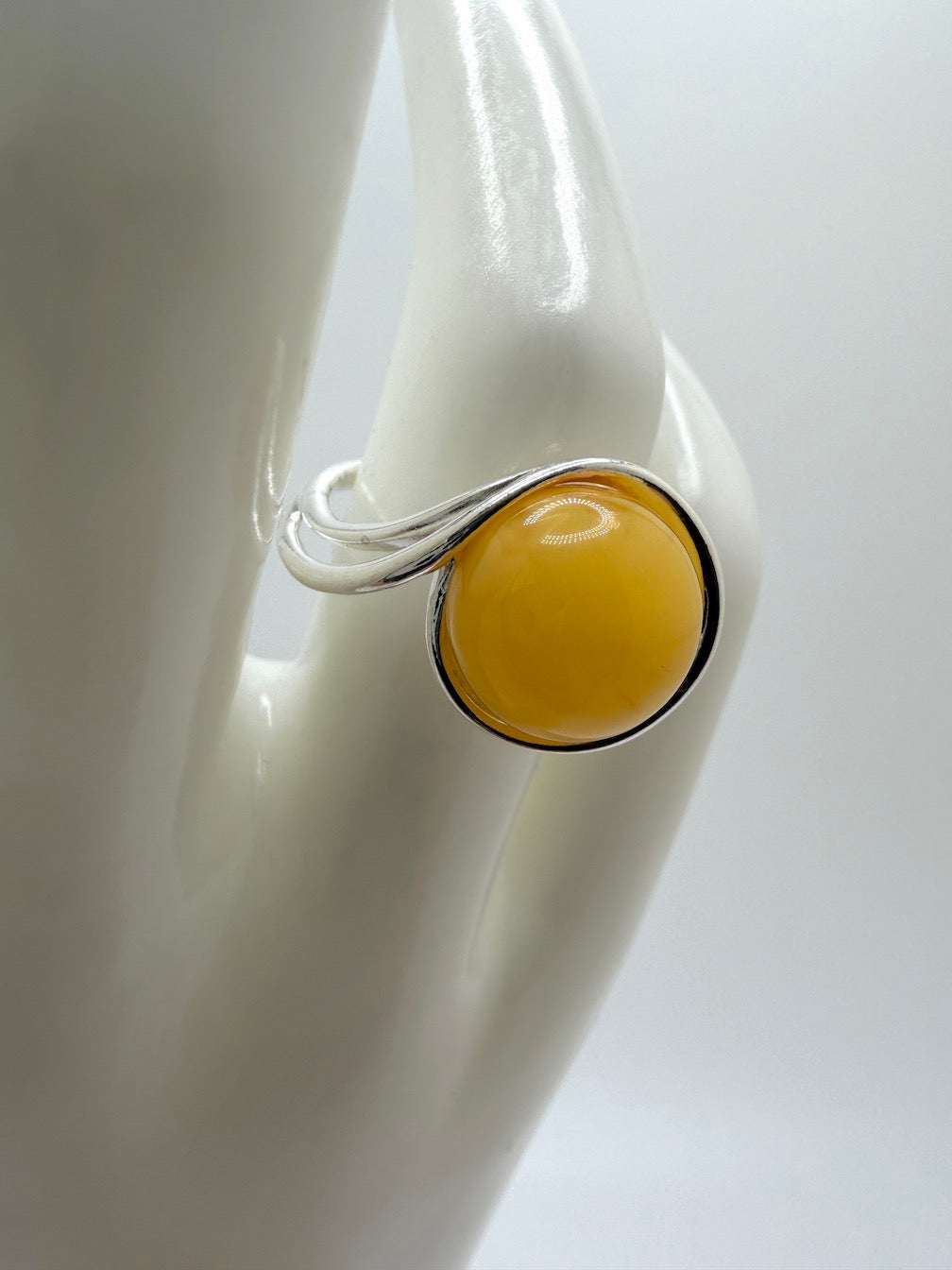 Genuine Baltic Amber Round Butterscotch Ring in Sterling Silver