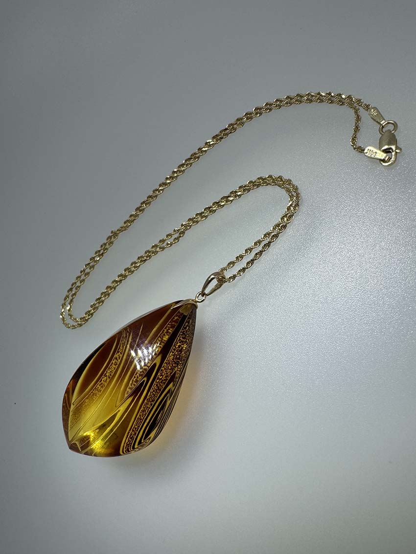 Genuine Hand-Etched Baltic Amber Pendant - Honey Amber in Solid 14K Gold on Rope Chain