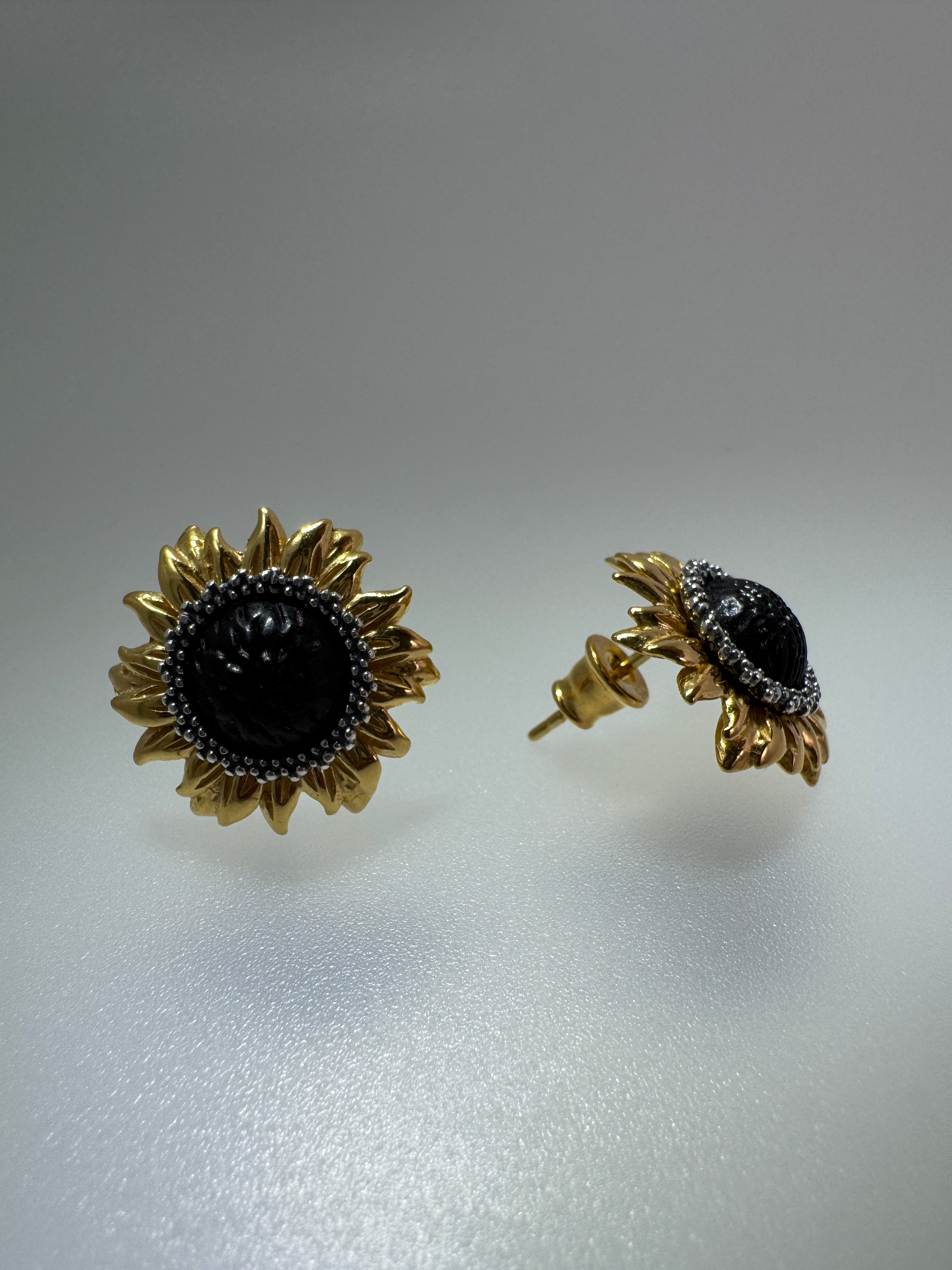 Genuine Rare Black Baltic Amber Gold Platted Sterling Silver Sunflower Post Earrings