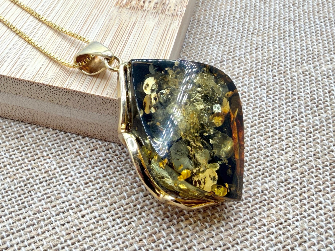 Modern Faceted Gold Plated Sterling Silver & Genuine Green Baltic Amber Pendant Necklace — One-of-a-Kind Museum Quality