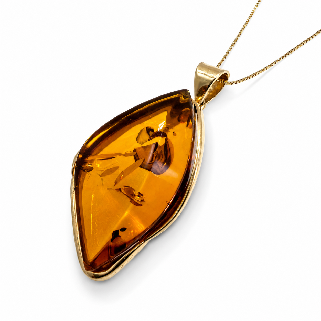 Genuine Baltic Amber Faceted Pendant Necklace 