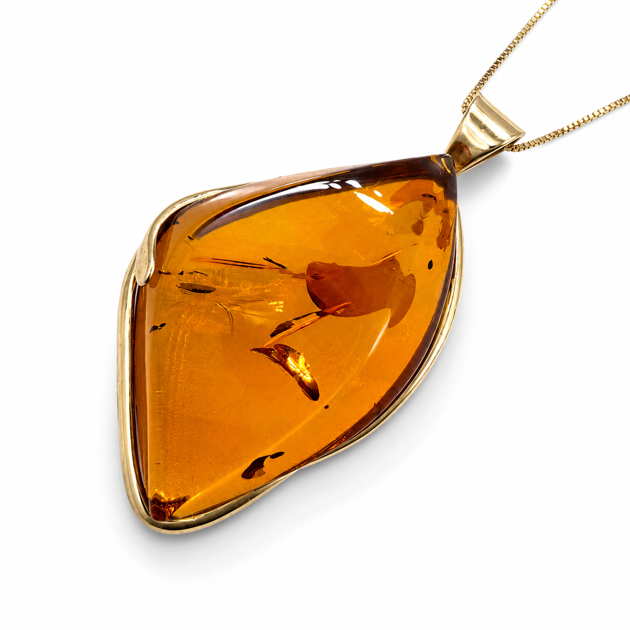 Genuine Baltic Amber Faceted Pendant Necklace 