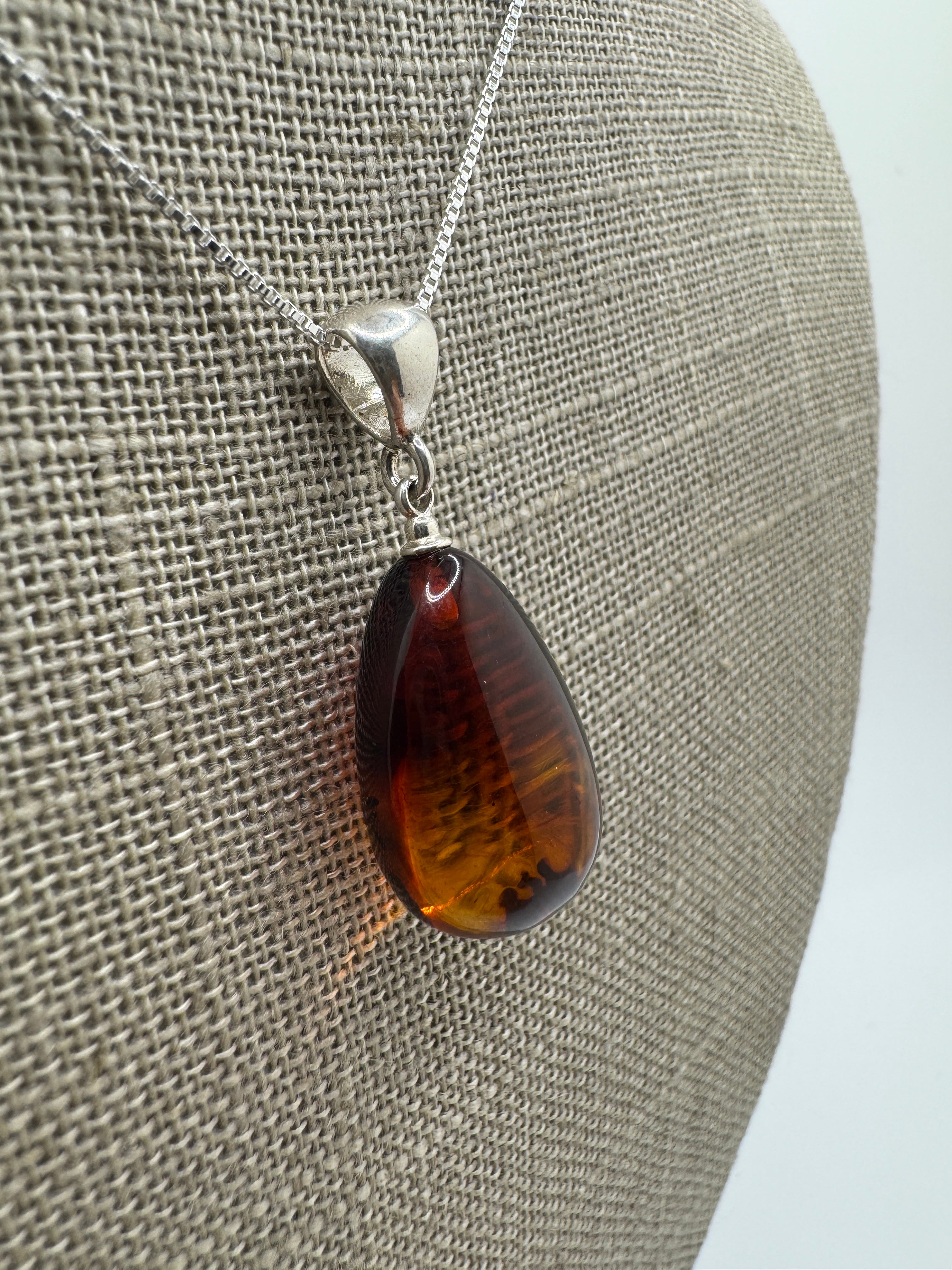 Handmade Ombré Honey to Cherry Baltic Amber Teardrop Pendant Necklace – Sterling Silver Bale & Chain Options