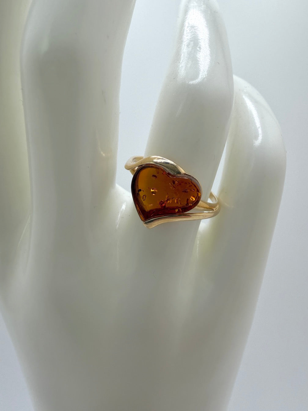 14K Gold & Honey Baltic Amber Heart Ring – Size 7.5 – Genuine Artisan Jewelry