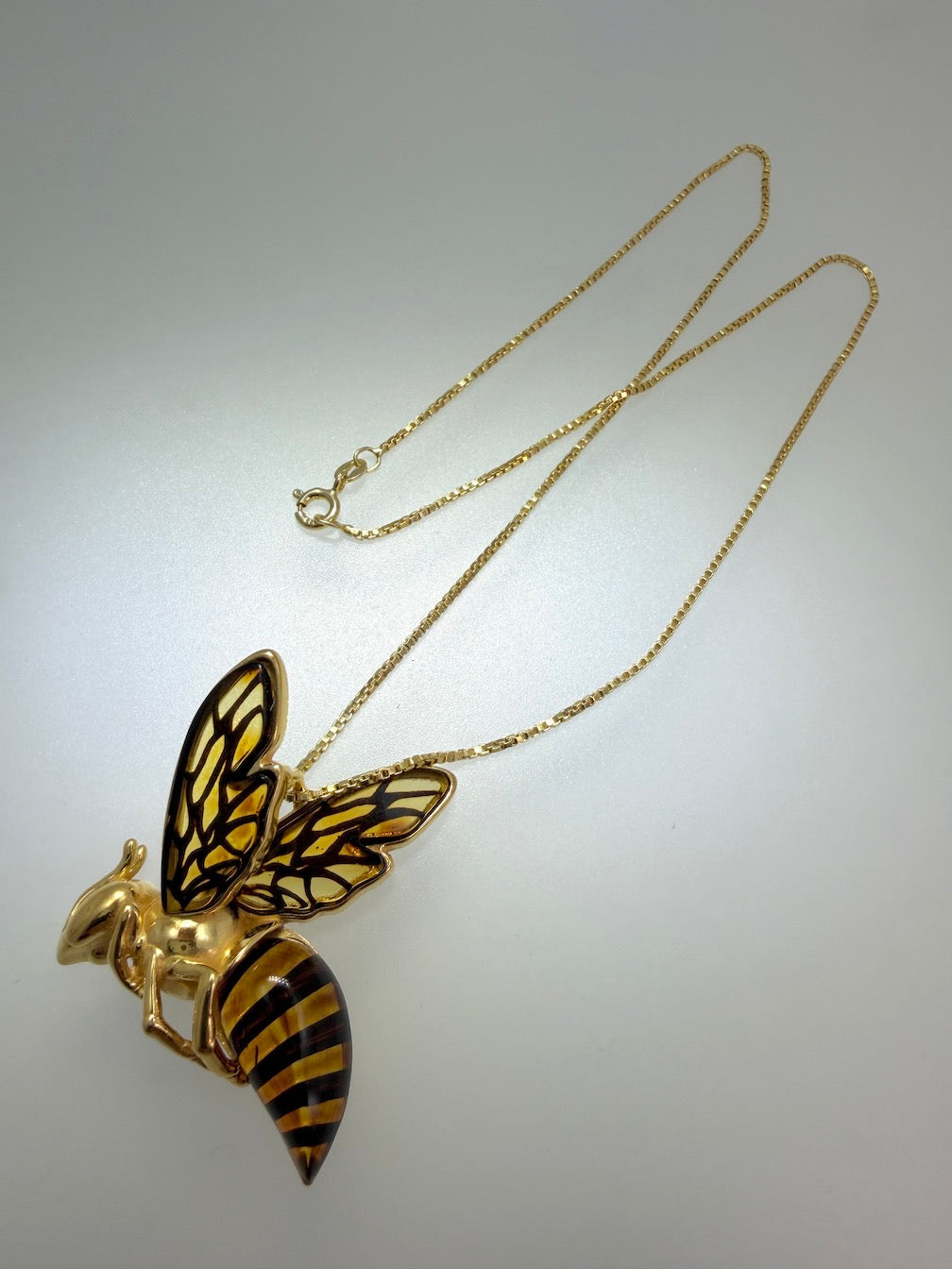 Handmade in Poland Gold Plated Sterling Silver & Genuine Baltic Amber Bumblebee Necklace – Largest Size Museum-Quality Pendant