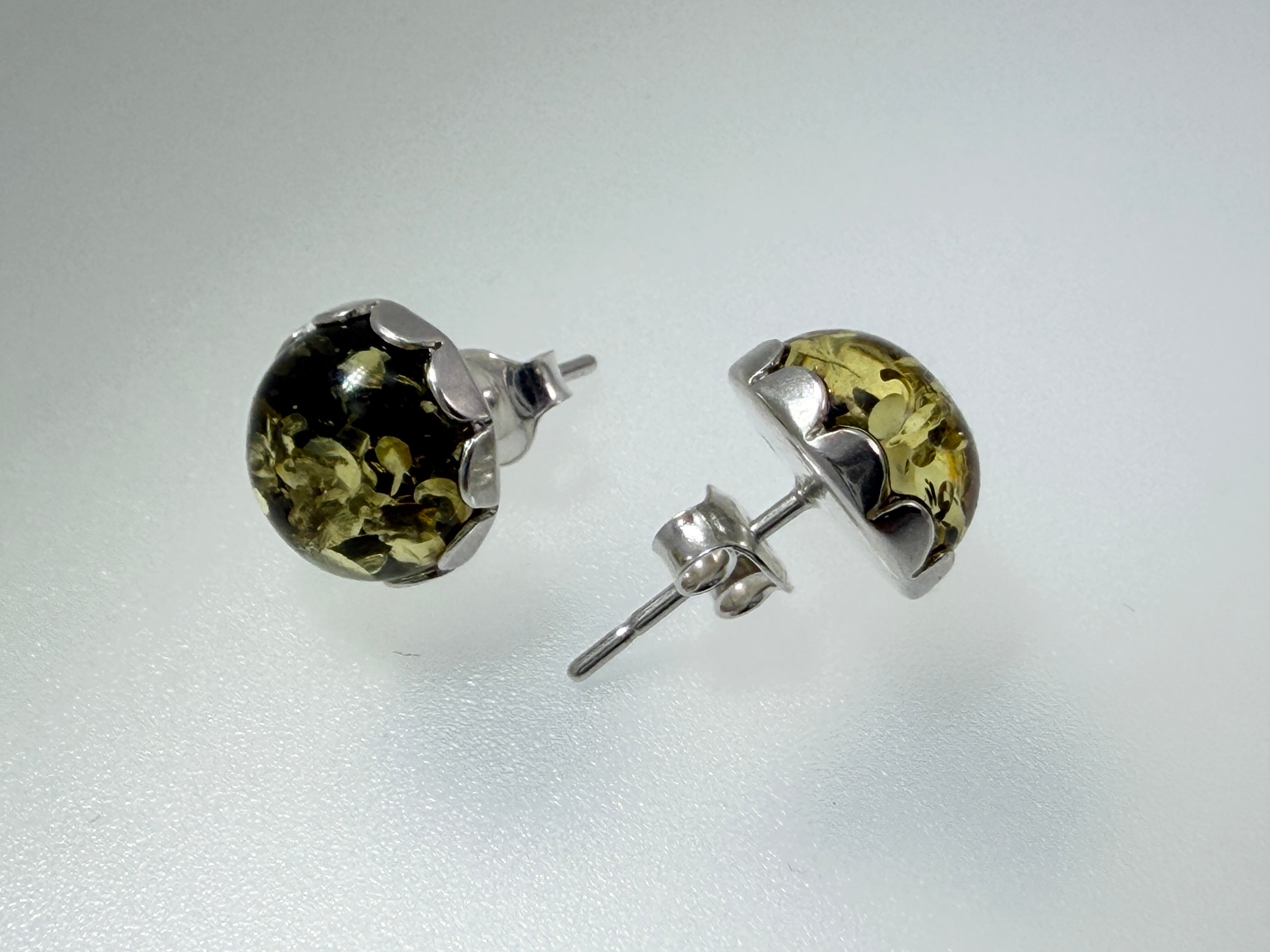 Sterling Silver Green Baltic Amber 10mm Round Cab Stud Earrings 