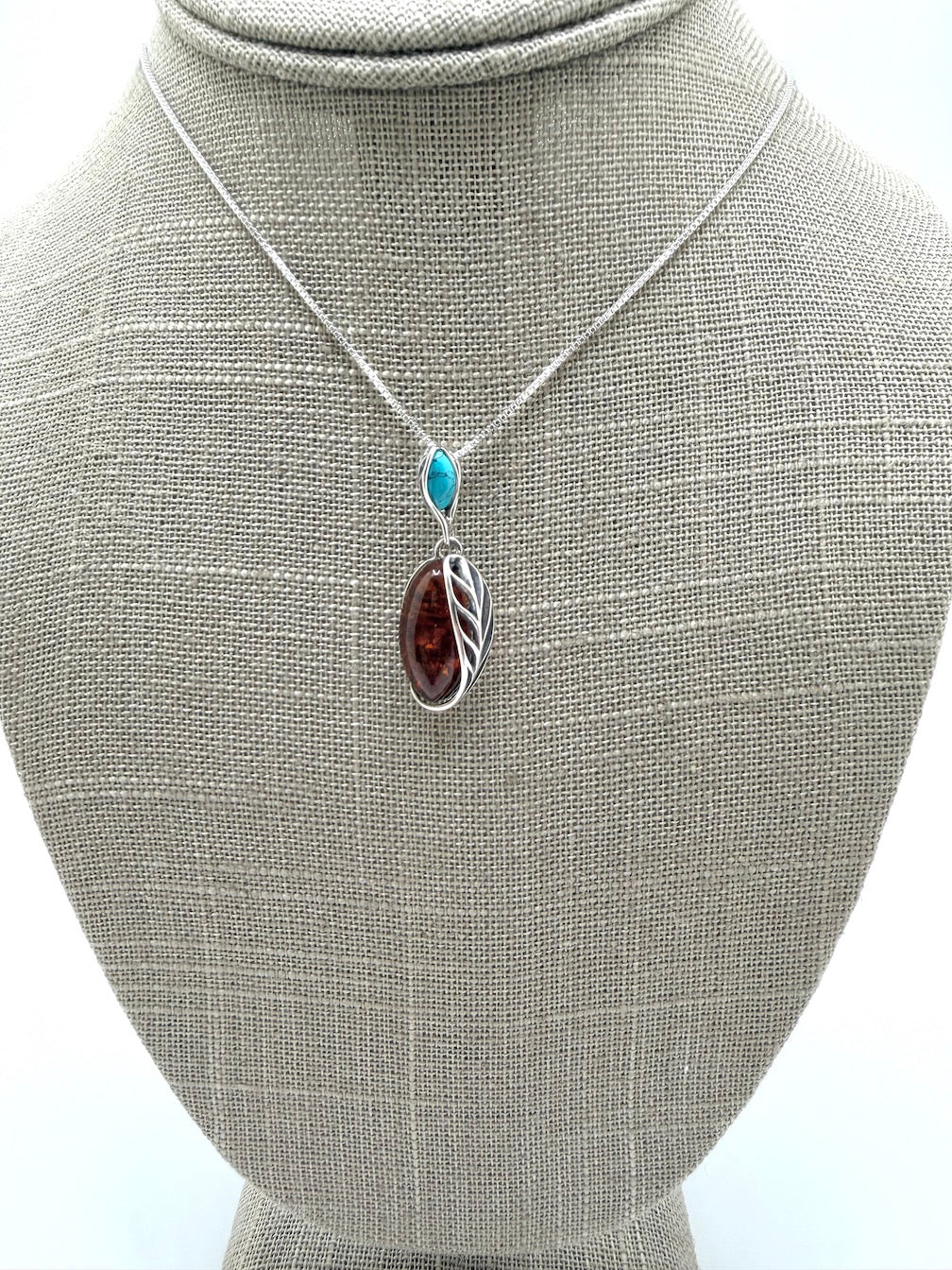 Handmade in Poland – Sterling Silver & Genuine Baltic Amber Pendant Necklace