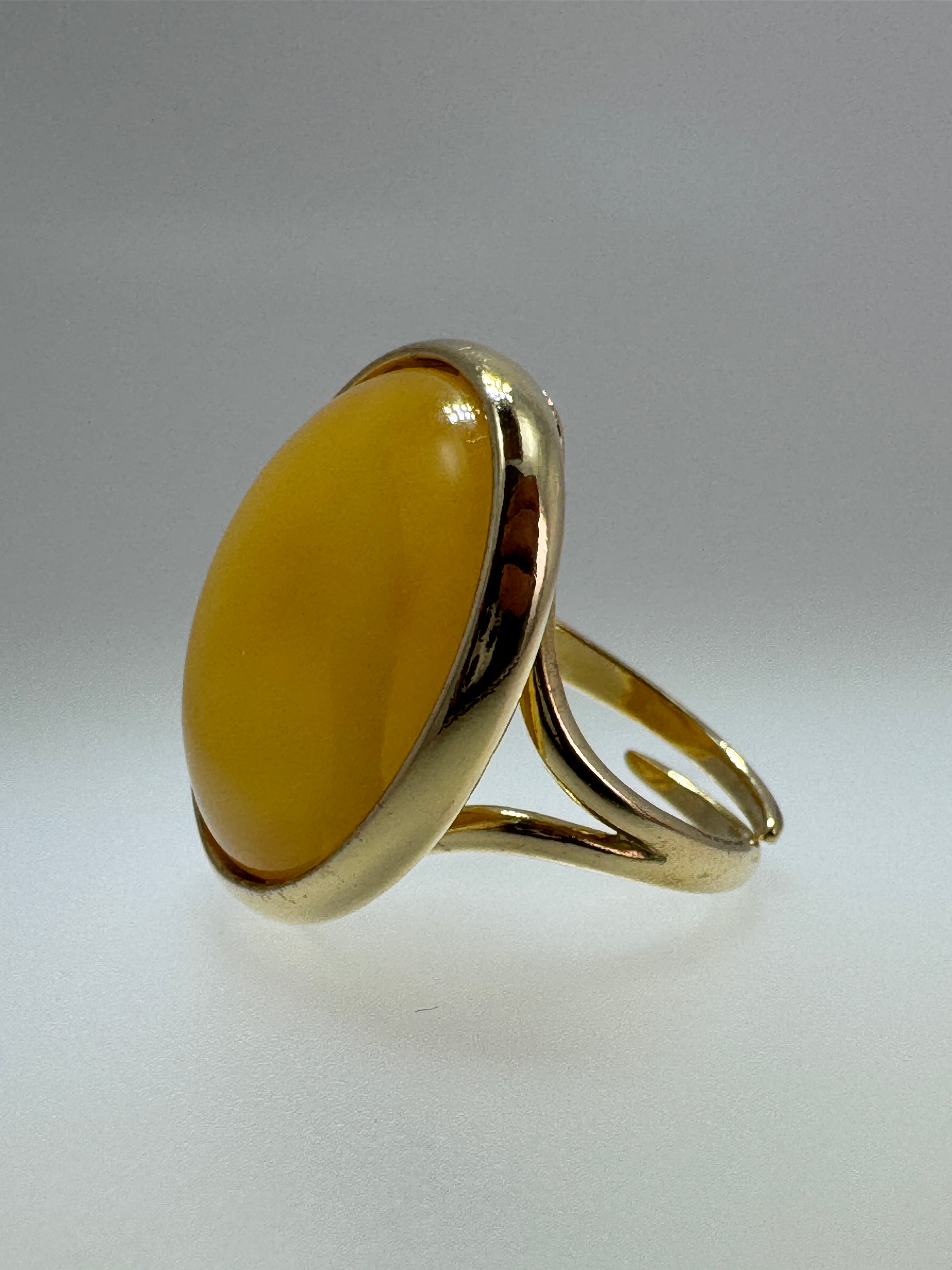 Unique Round Yellow Butterscotch Baltic Amber Adjustable Ring in Gold Plated Sterling Silver – Handmade in Poland