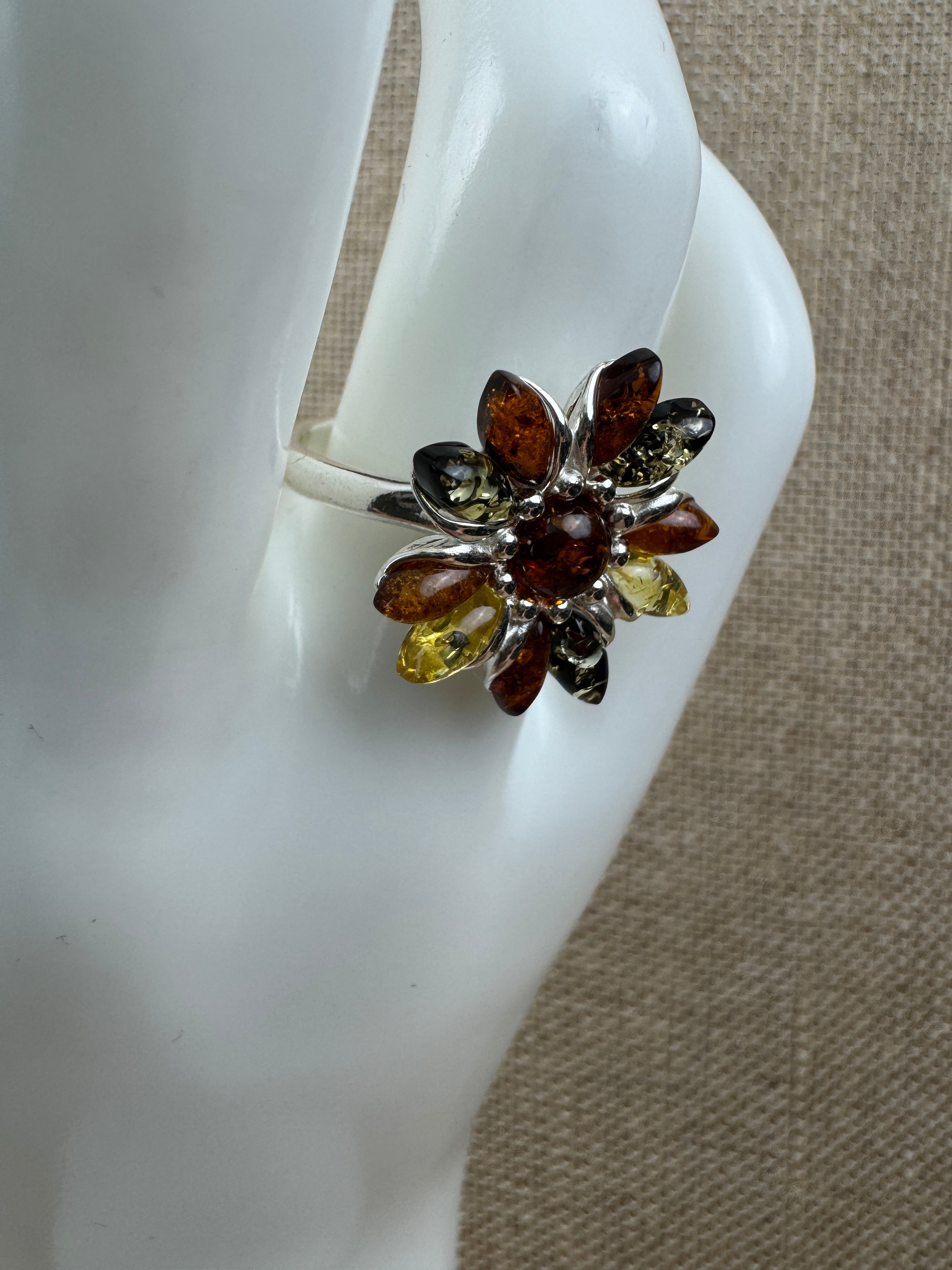 Honey Green Lemon Multicolor Baltic Amber Star Flower Ring in Sterling Silver – Adjustable Size Handmade in Poland