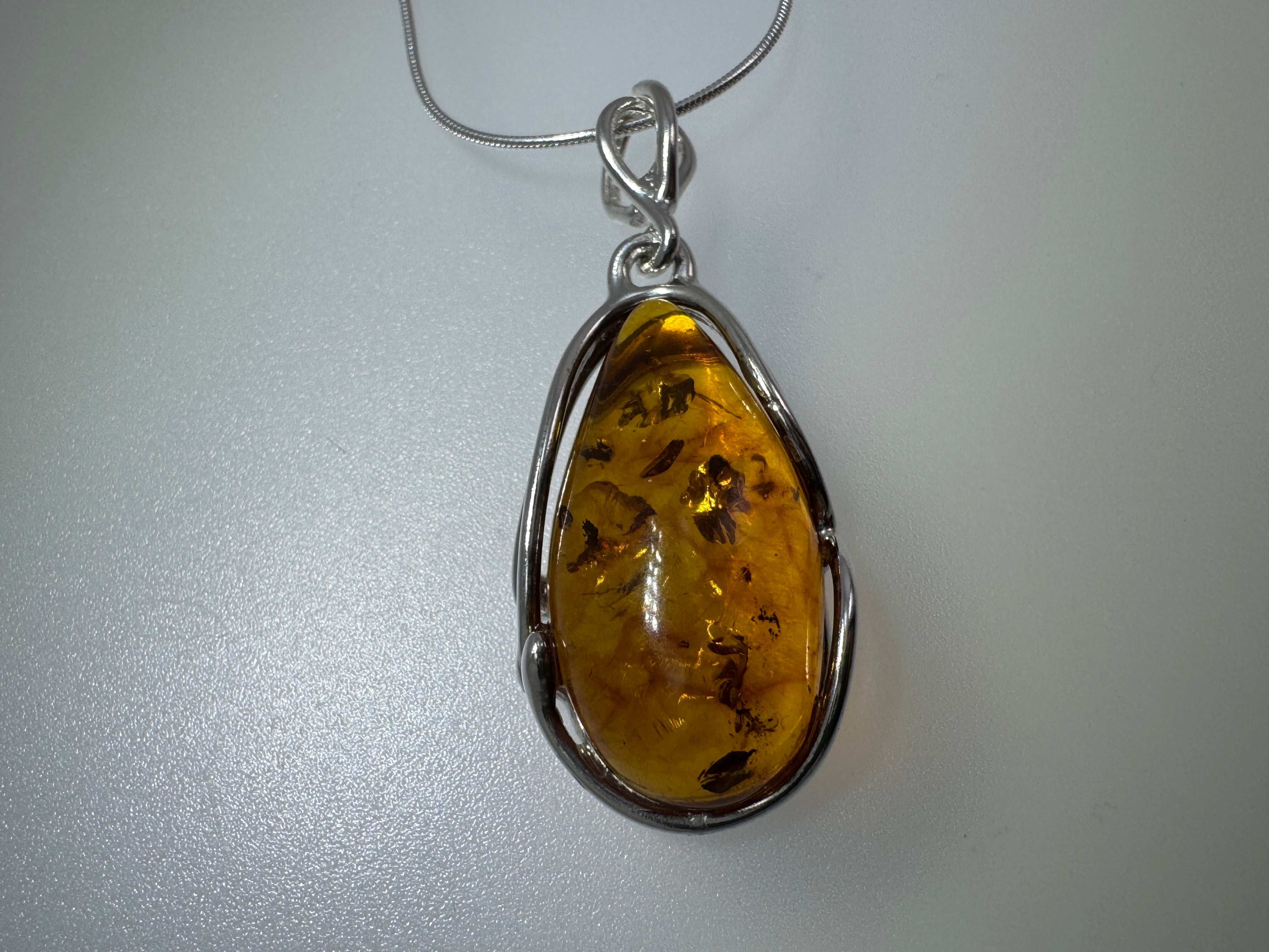 Handmade Classic Baltic Amber & Sterling Silver Pendant Necklace – 18” Snake Chain
