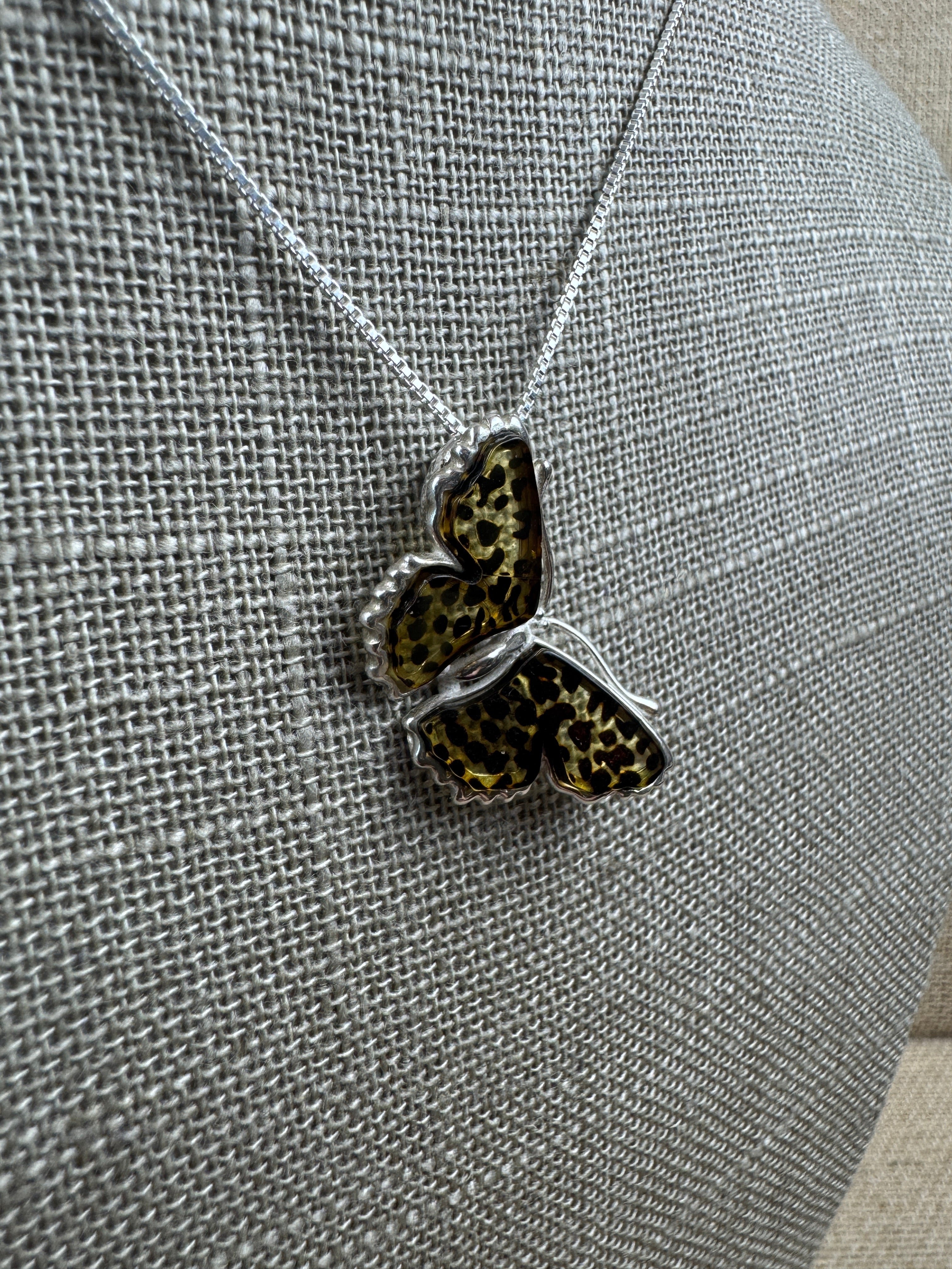 Hand-Etched Baltic Amber Butterfly Pendant on Silver chain – Sterling Silver Elegance