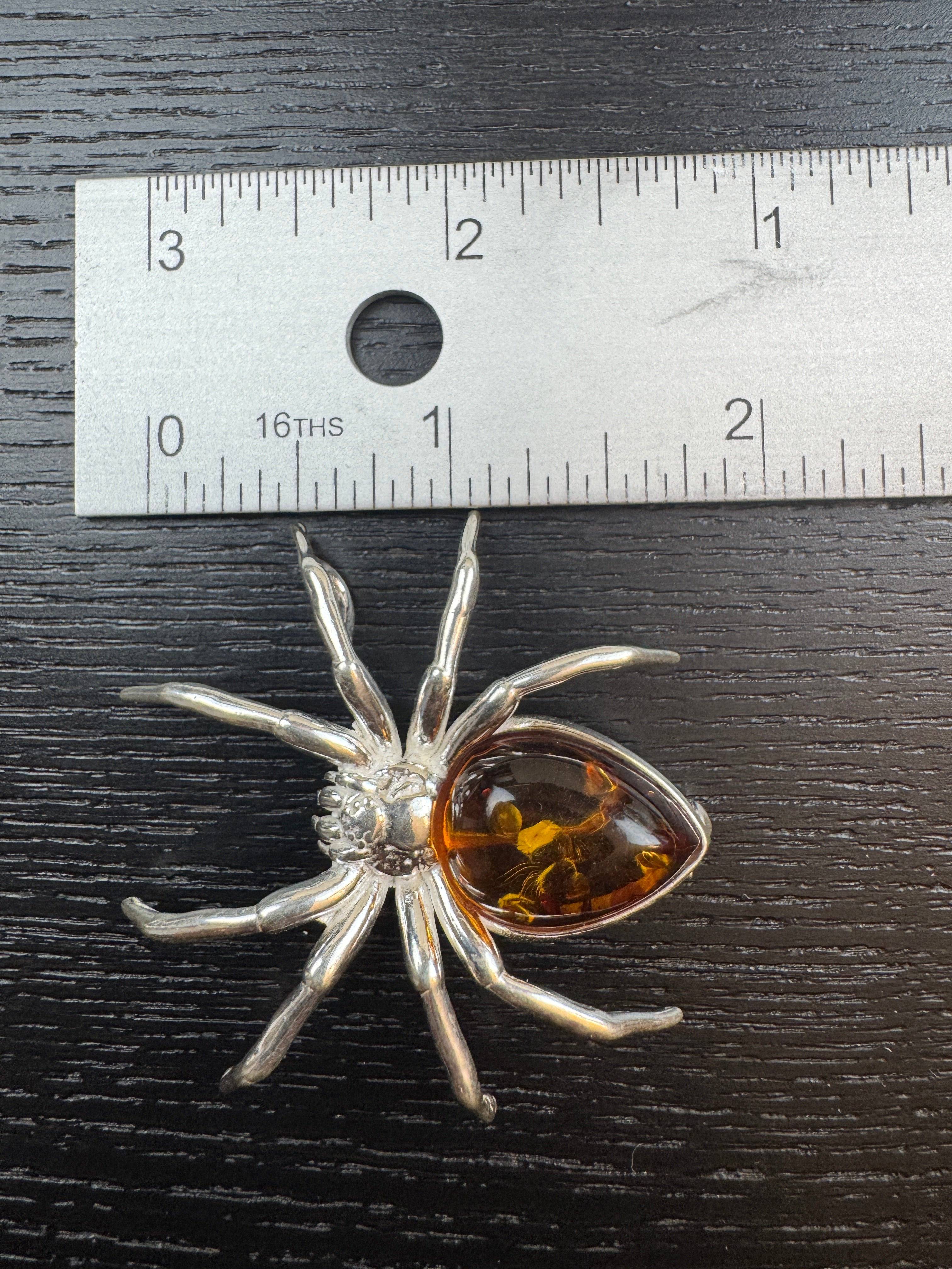 "Golden Glow Crawler" – Sterling Silver & Honey Baltic Amber Spider Pendant
