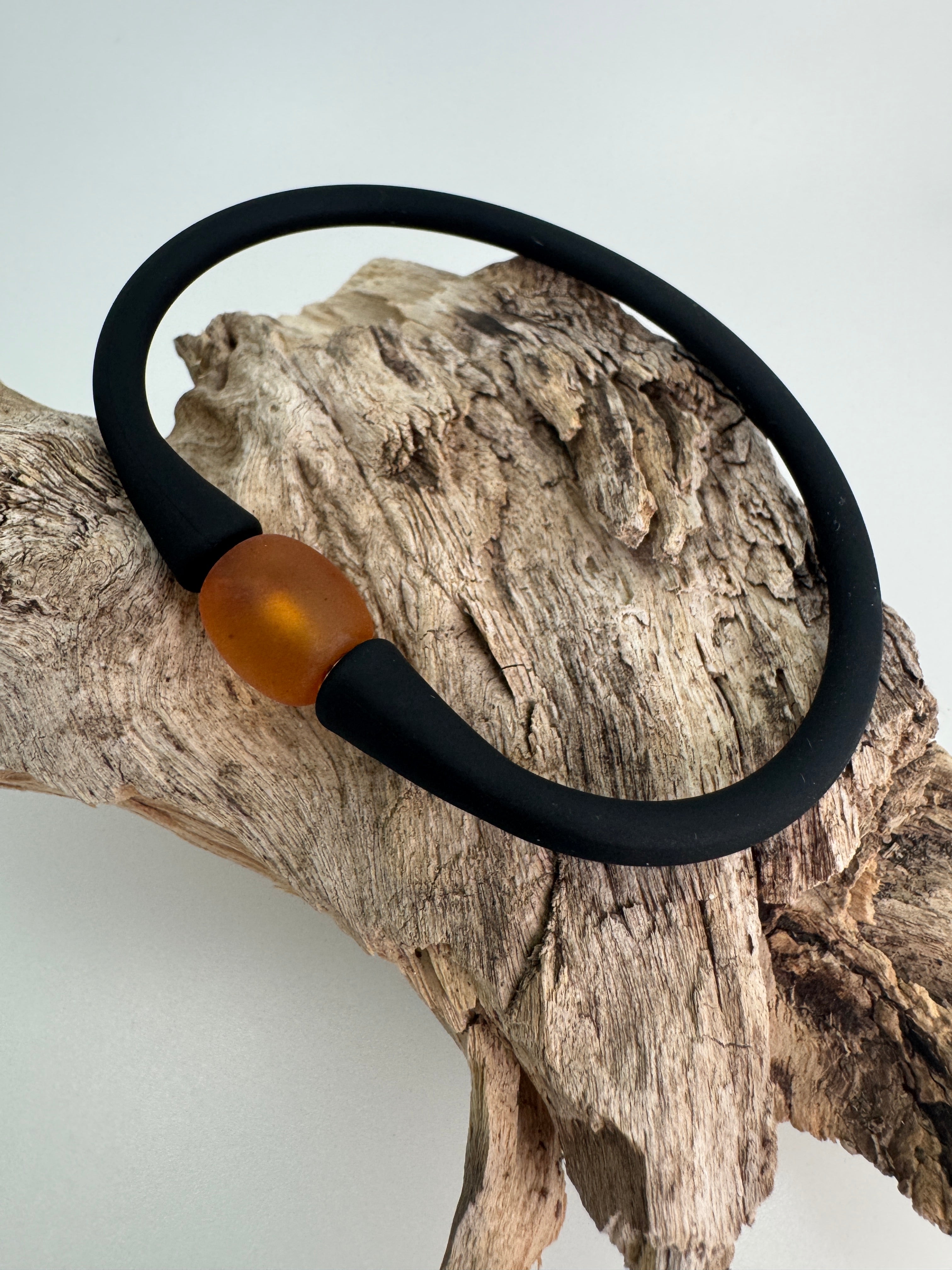 Youth Men’s Silicone Baltic Amber Bracelet – Unpolished 10mm Bead & Easy Lock Closure - Soft Silicone Band with Natural Bead