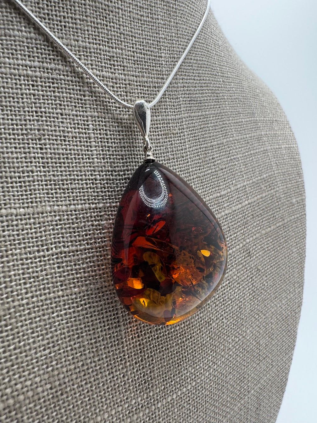 Ombré Lemon to Honey Baltic Amber Teardrop Pendant Necklace – Sterling Silver Snake Chain