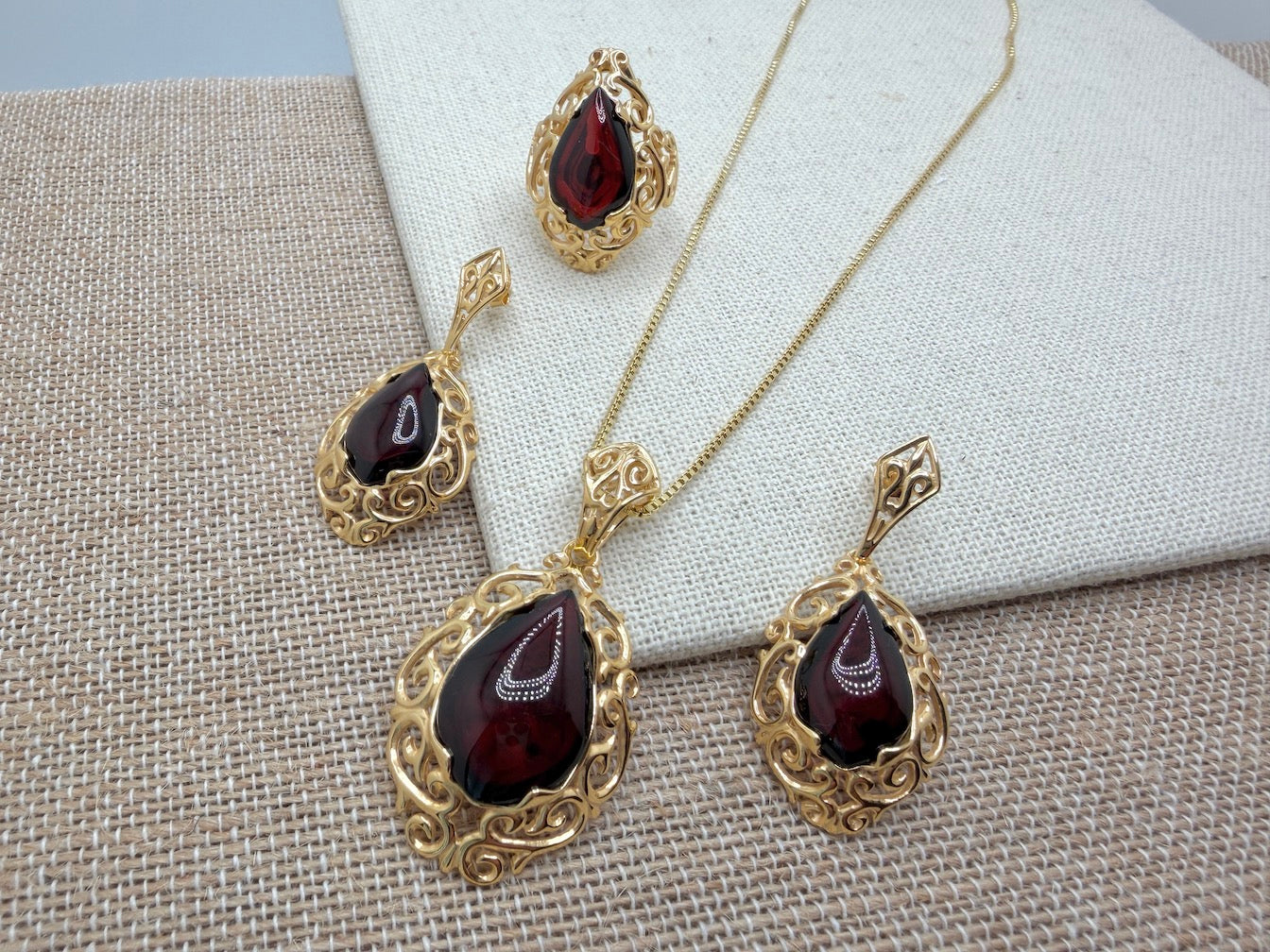 Vintage Gothic Swirl Baltic Amber Jewelry Set – Sterling Silver Earrings, Necklace & Ring