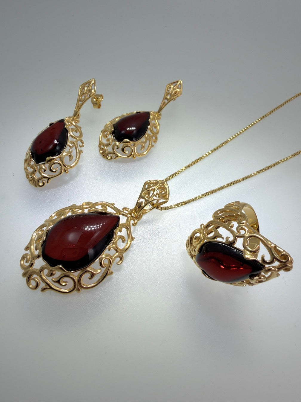 Vintage Gothic Swirl Baltic Amber Jewelry Set – Sterling Silver Earrings, Necklace & Ring